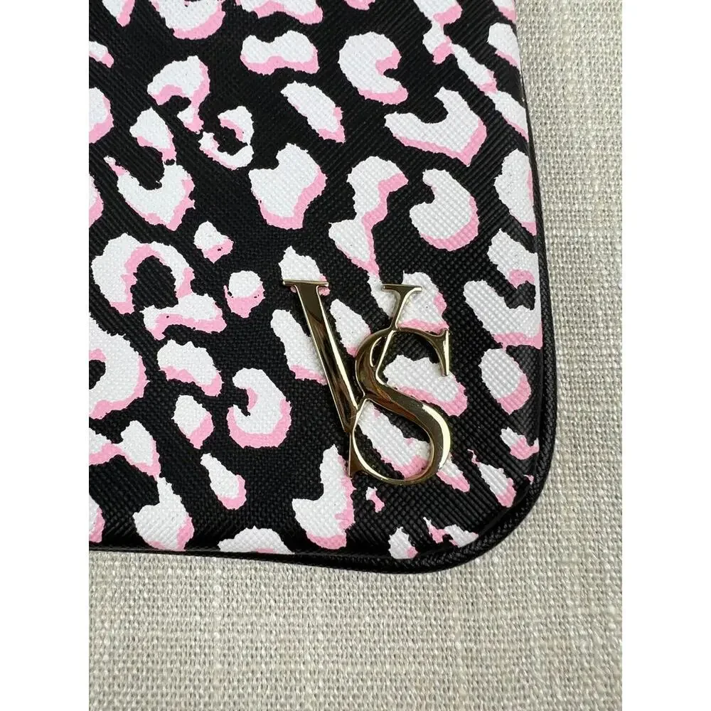 Victoria's Secret Women's Leopard Print Wristlet‎ Clutch Bag